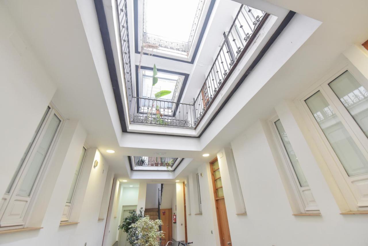 New! Bohemian Apartment In The Center Seville Exterior photo